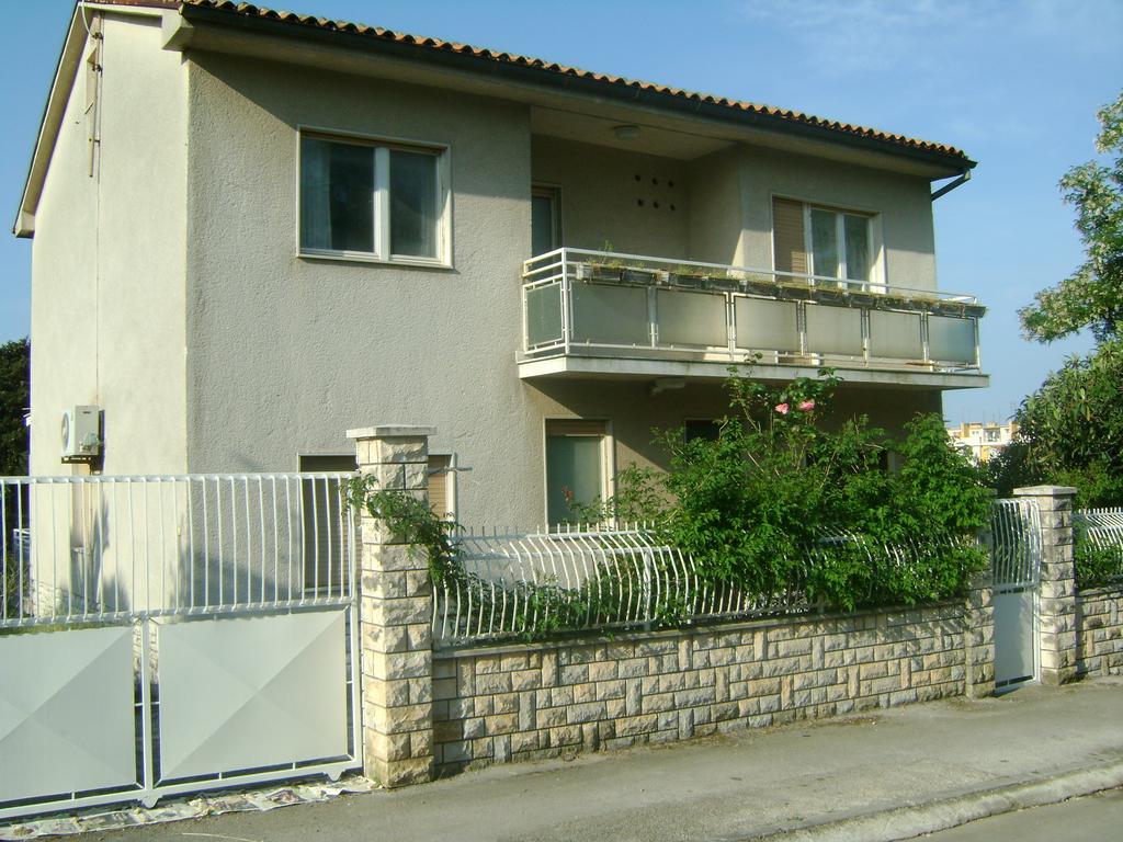 Apartment For Holidays In PUY 외부 사진