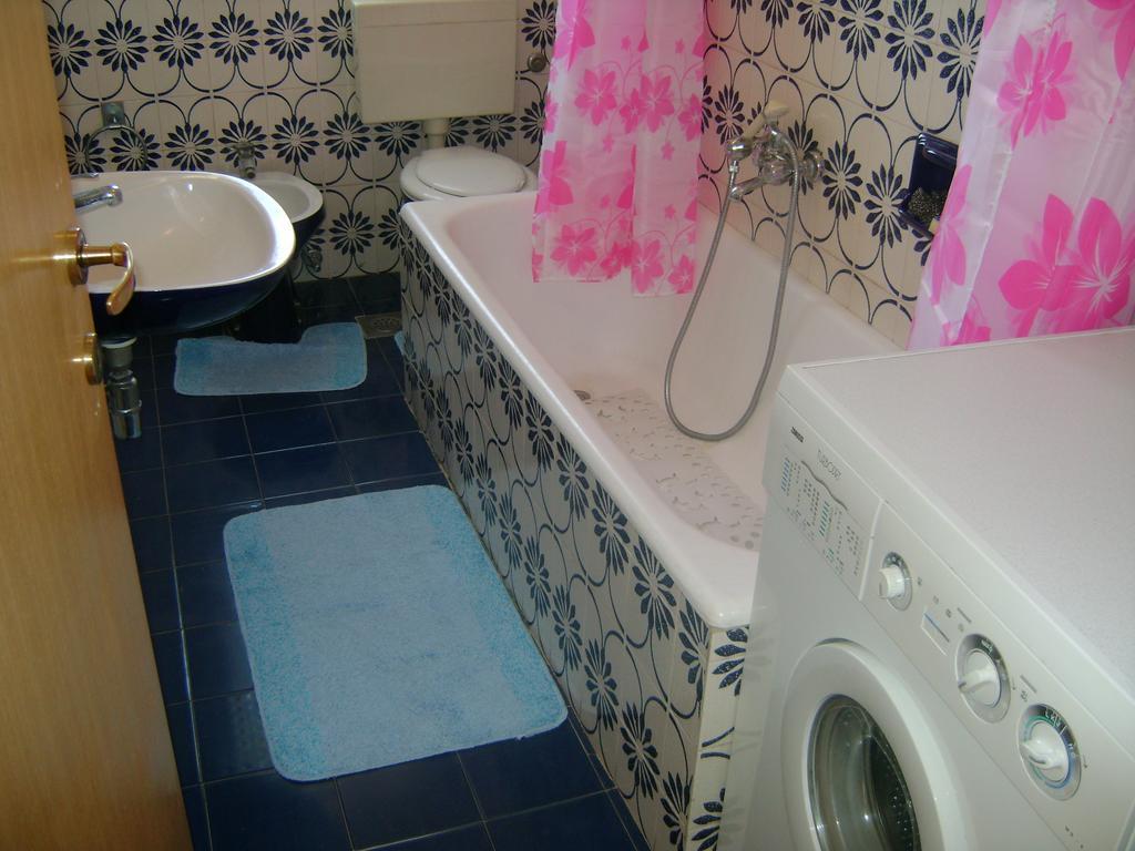 Apartment For Holidays In PUY 객실 사진